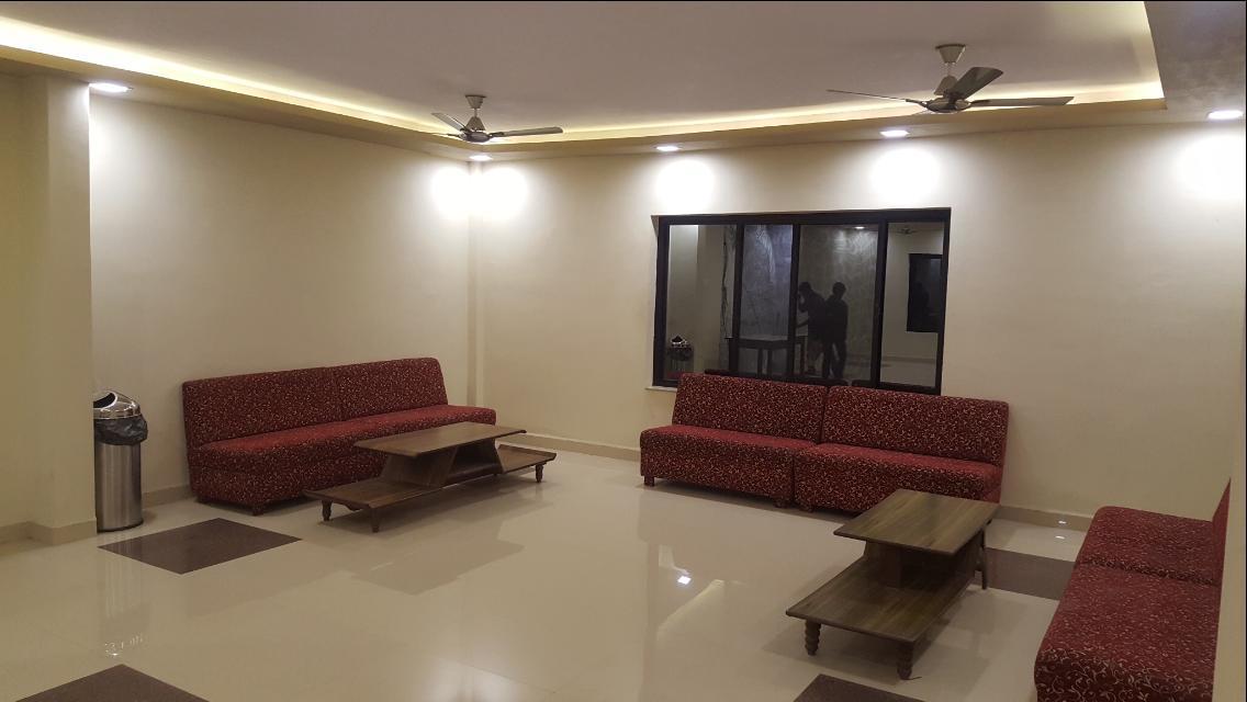 Hotel Shehnai Garden Khurai Luaran gambar